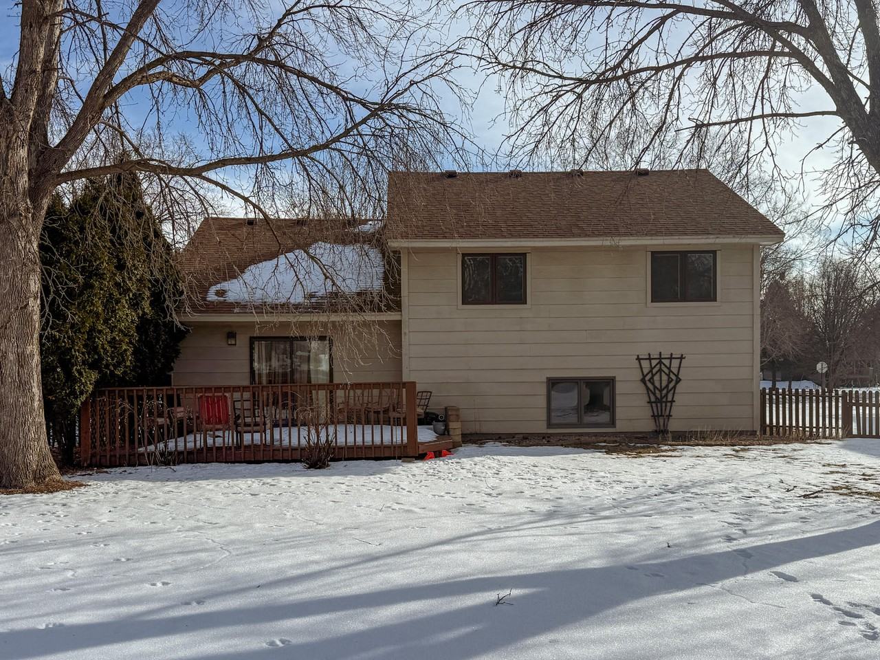 7045 Antelope Dr - Photo 2 of 12