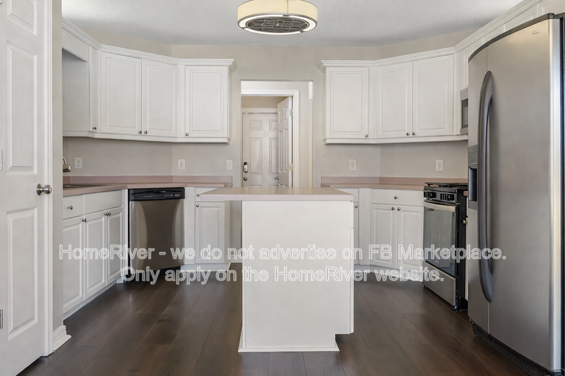 2096 Coral Creek Dr - Photo 5 of 16