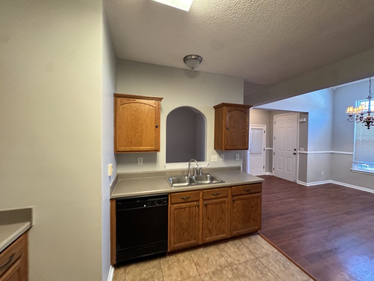 10189 Kay Oak Cv - Photo 4 of 8