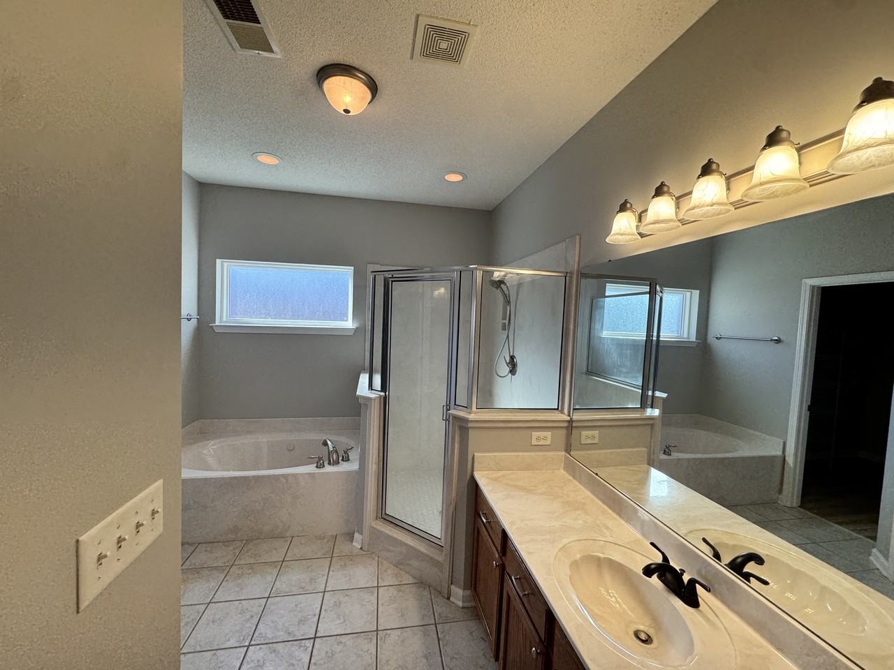 10189 Kay Oak Cv - Photo 5 of 8