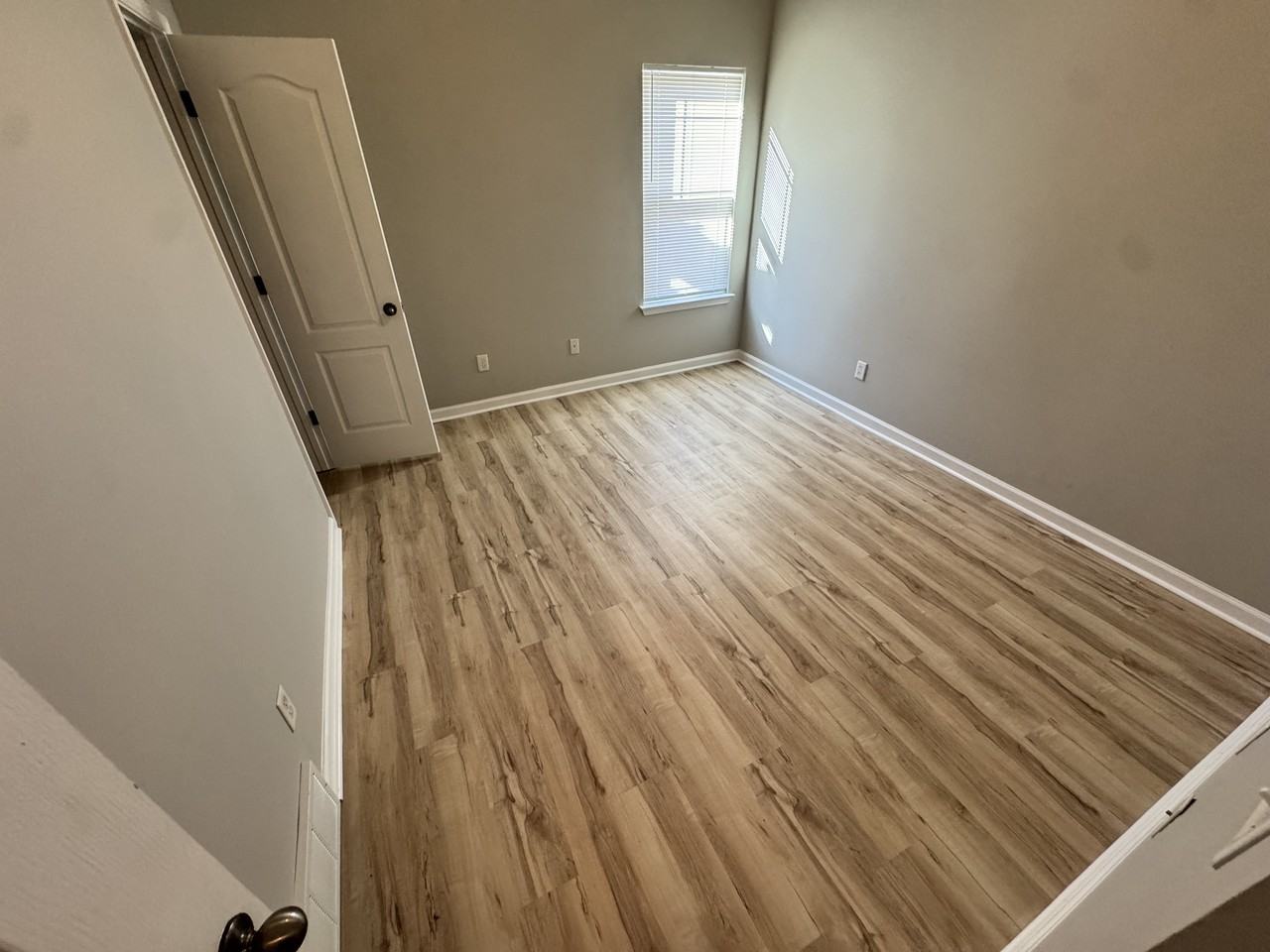 10189 Kay Oak Cv - Photo 7 of 8