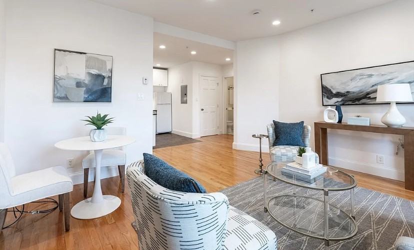 74 Commonwealth Ave #9 - Photo 5 of 13