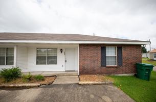 featured image of 1604 Saint John Bosco St