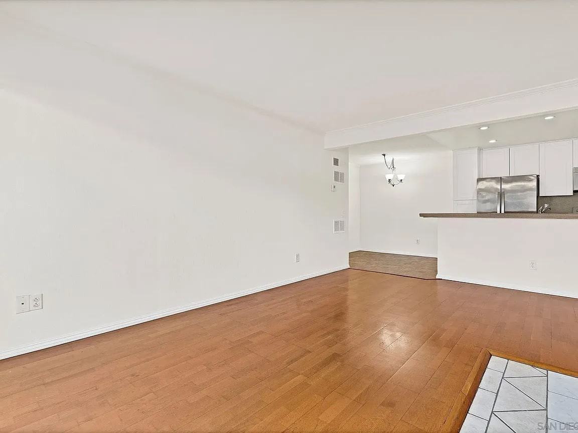 9130 Gramercy Dr - Photo 3 of 8