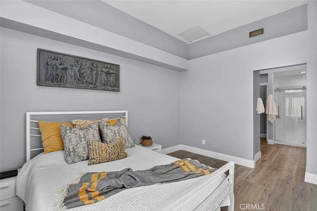 25081 Leucadia St #F - Photo 7 of 7