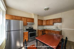 35 Abbotsford St #3 - Photo 1 of 1