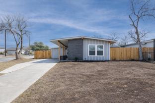 306 Westmoreland Dr - Photo 1 of 1