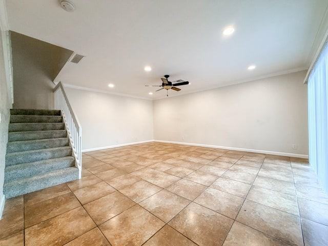 1827 North Congress Avenue - Photo 7 of 9