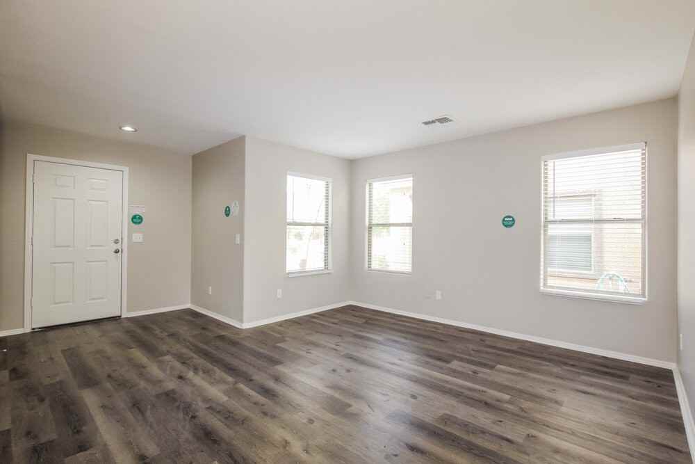 17115 N 185th Dr - Photo 4 of 17