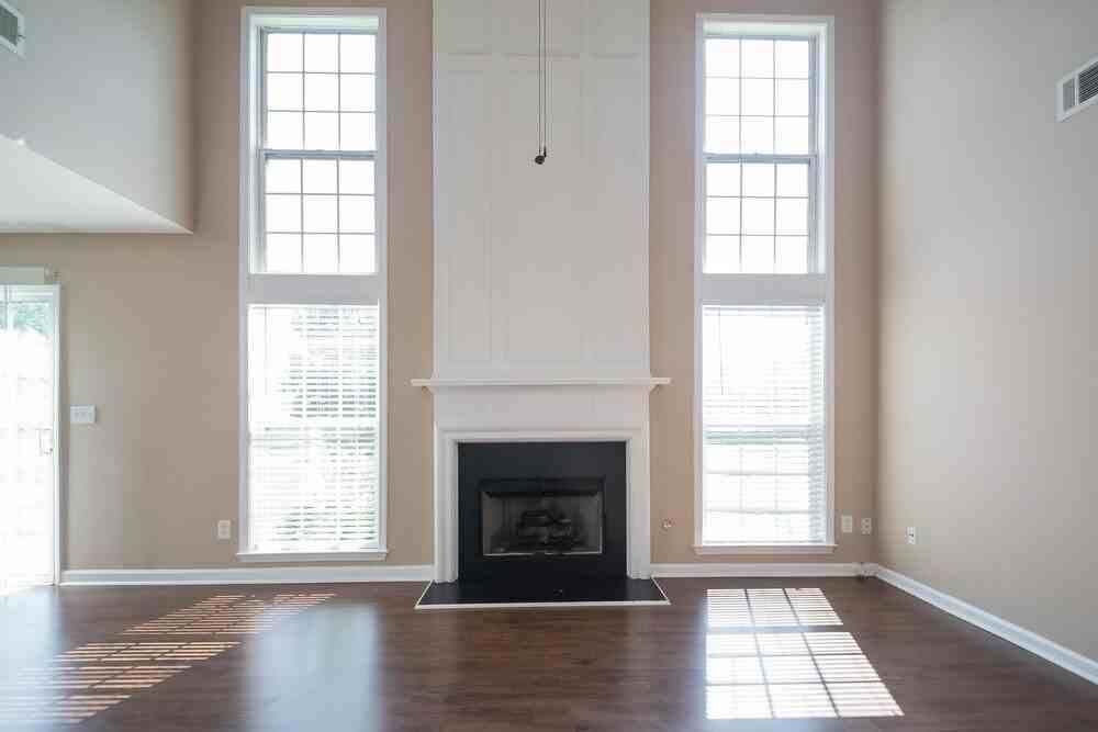 203 Cleavers Close - Photo 2 of 16