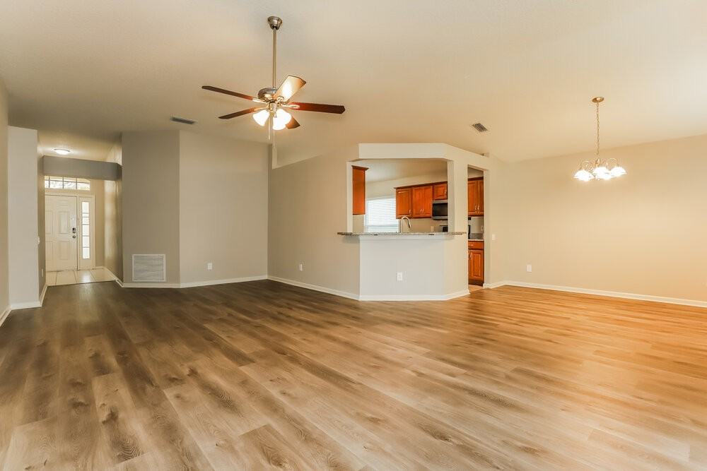 10501 Egret Haven Ln - Photo 3 of 16