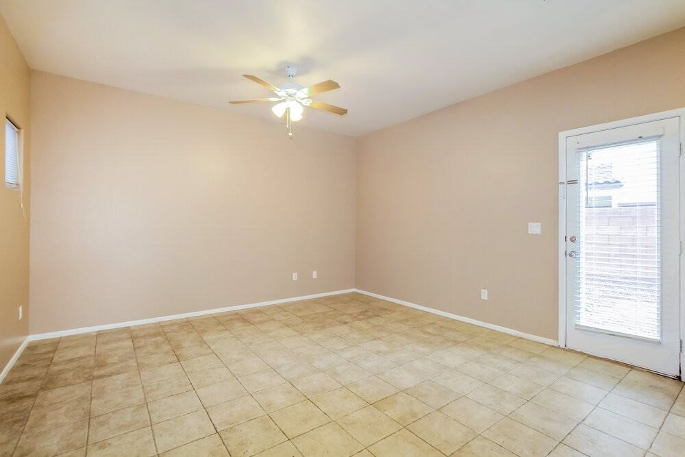 3545 Terraza Mar Ave - Photo 4 of 17