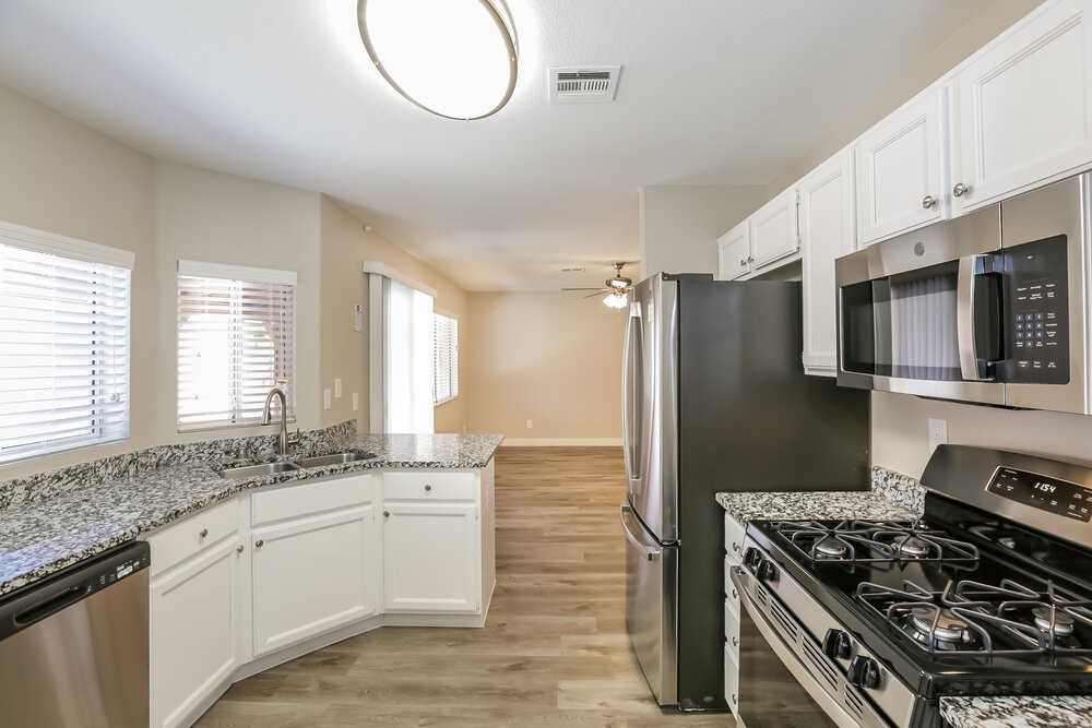 800 Rock Springs Dr - Photo 7 of 17