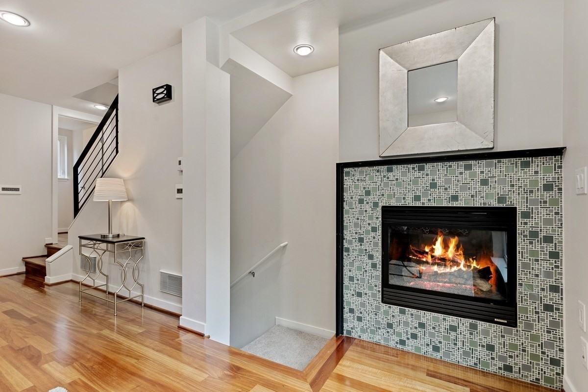 1126 29th Ave S #NA - Photo 4 of 15