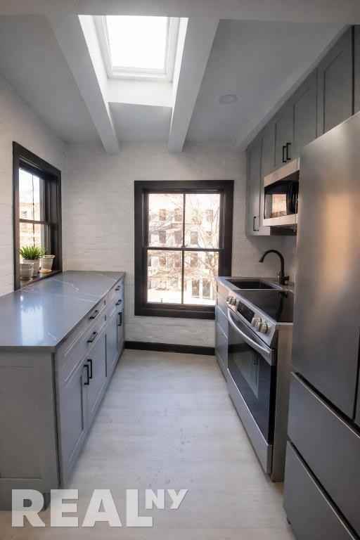 Hudson St #PHN - Photo 2 of 6