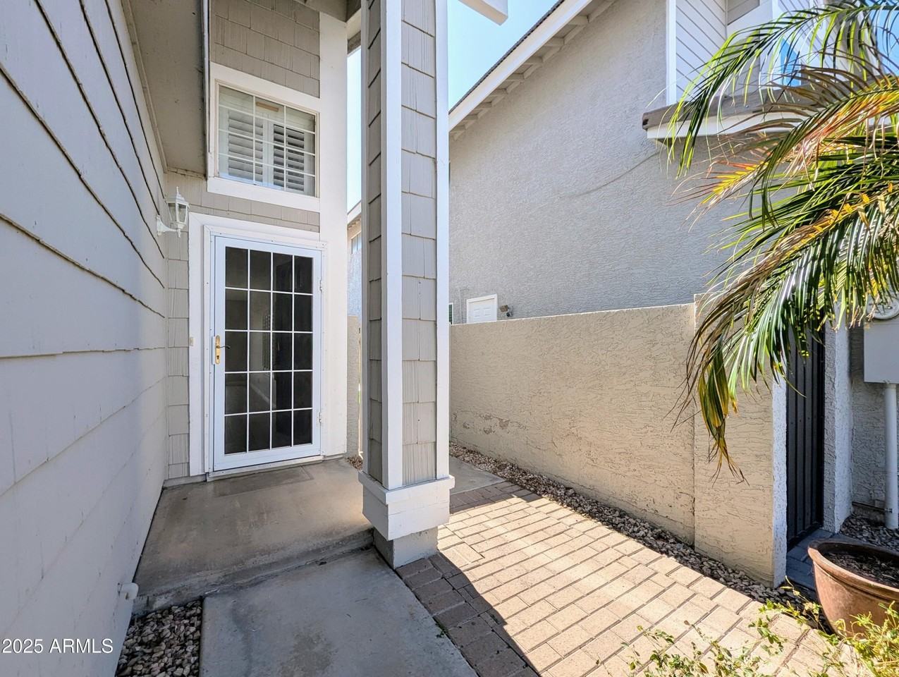 1337 W Windrift Way - Photo 5 of 50