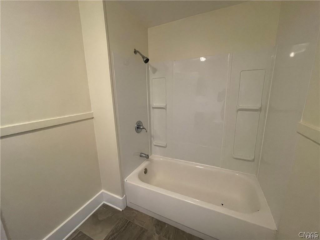 144 Clinton Ave Apt 3 #3 - Photo 6 of 9