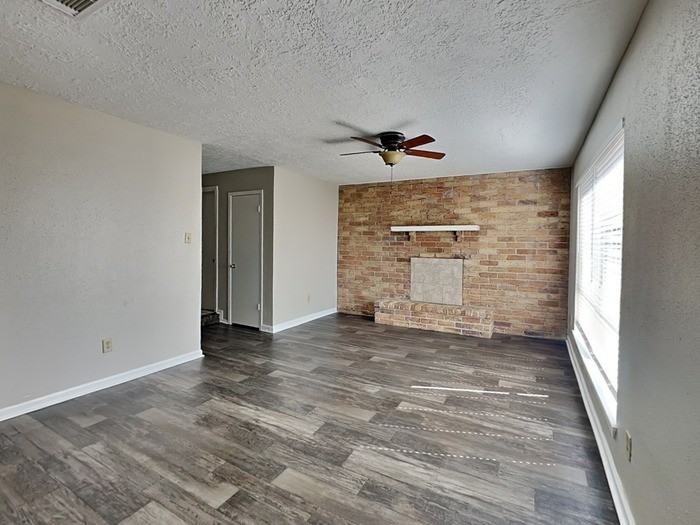 23403 Verngate Dr - Photo 4 of 21