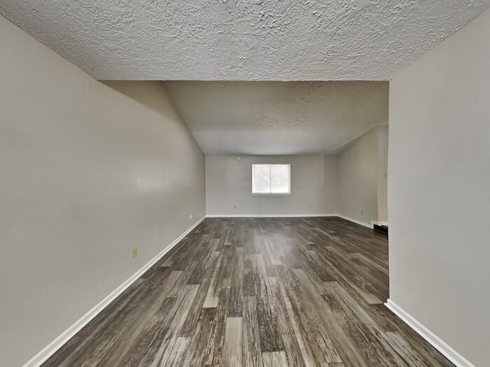 23403 Verngate Dr - Photo 7 of 21