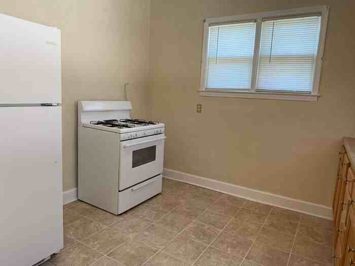 1017 S 25th St - Photo 6 of 6