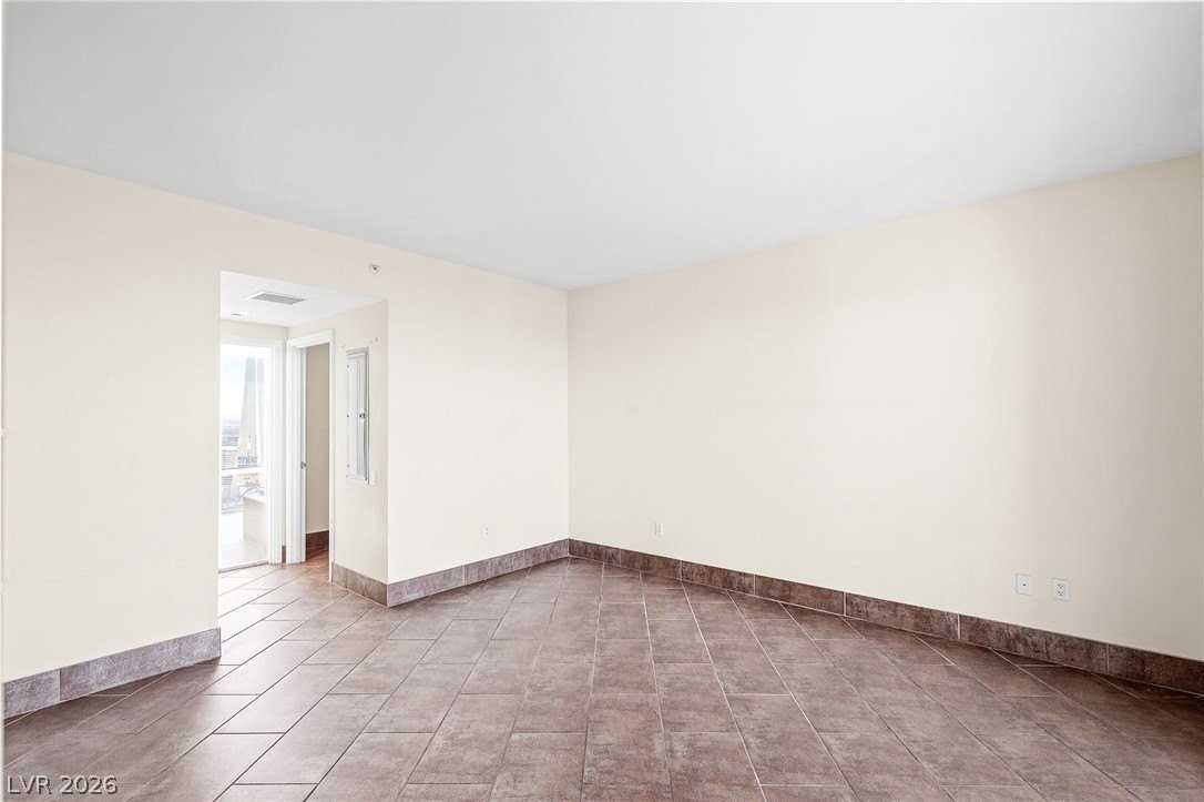 322 Karen Ave #3402 - Photo 7 of 18