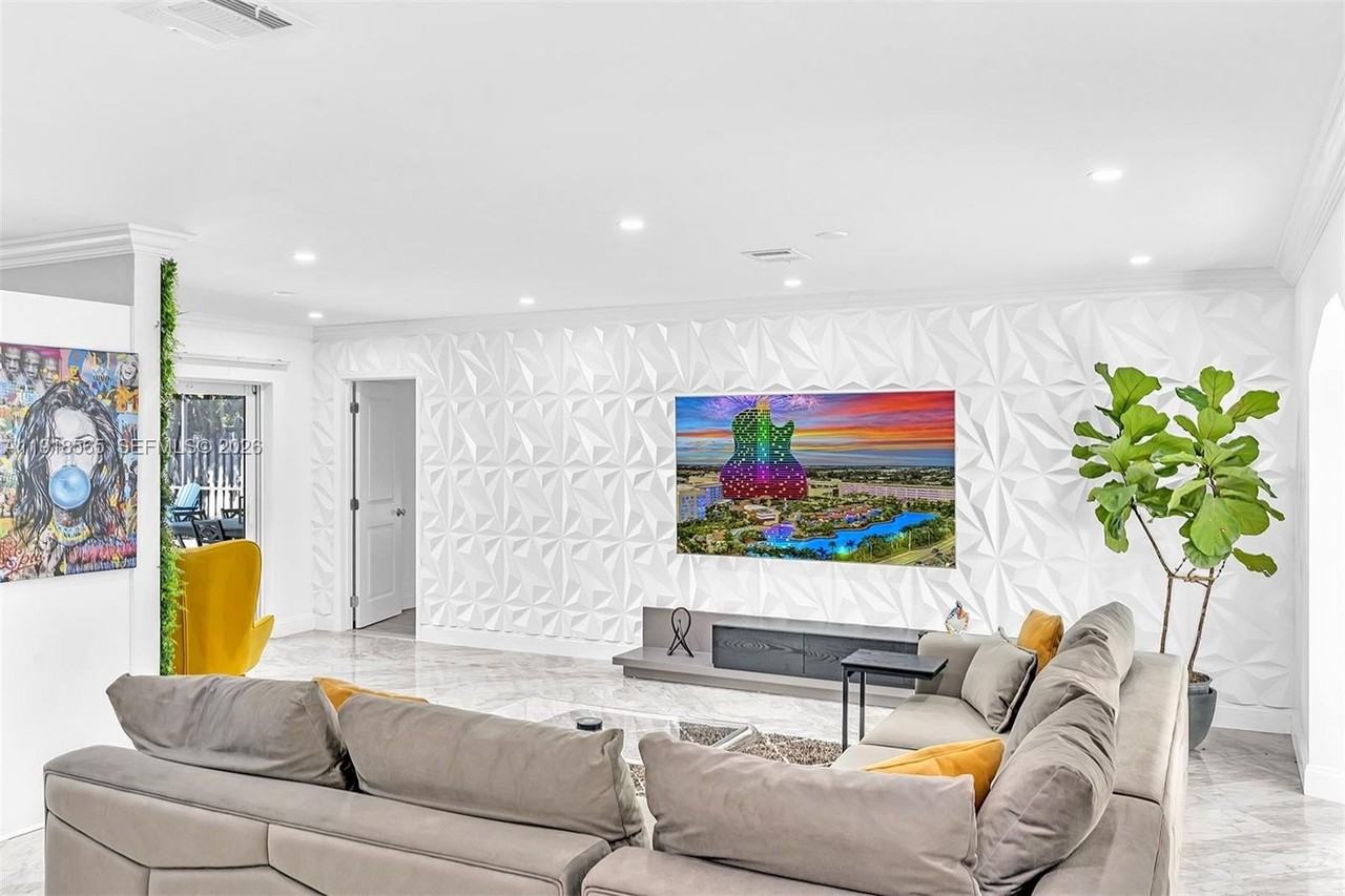 2191 Sw 27th Ln - Photo 6 of 50