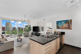 79 Sw 12th St #2204S - Photo 1 of 1