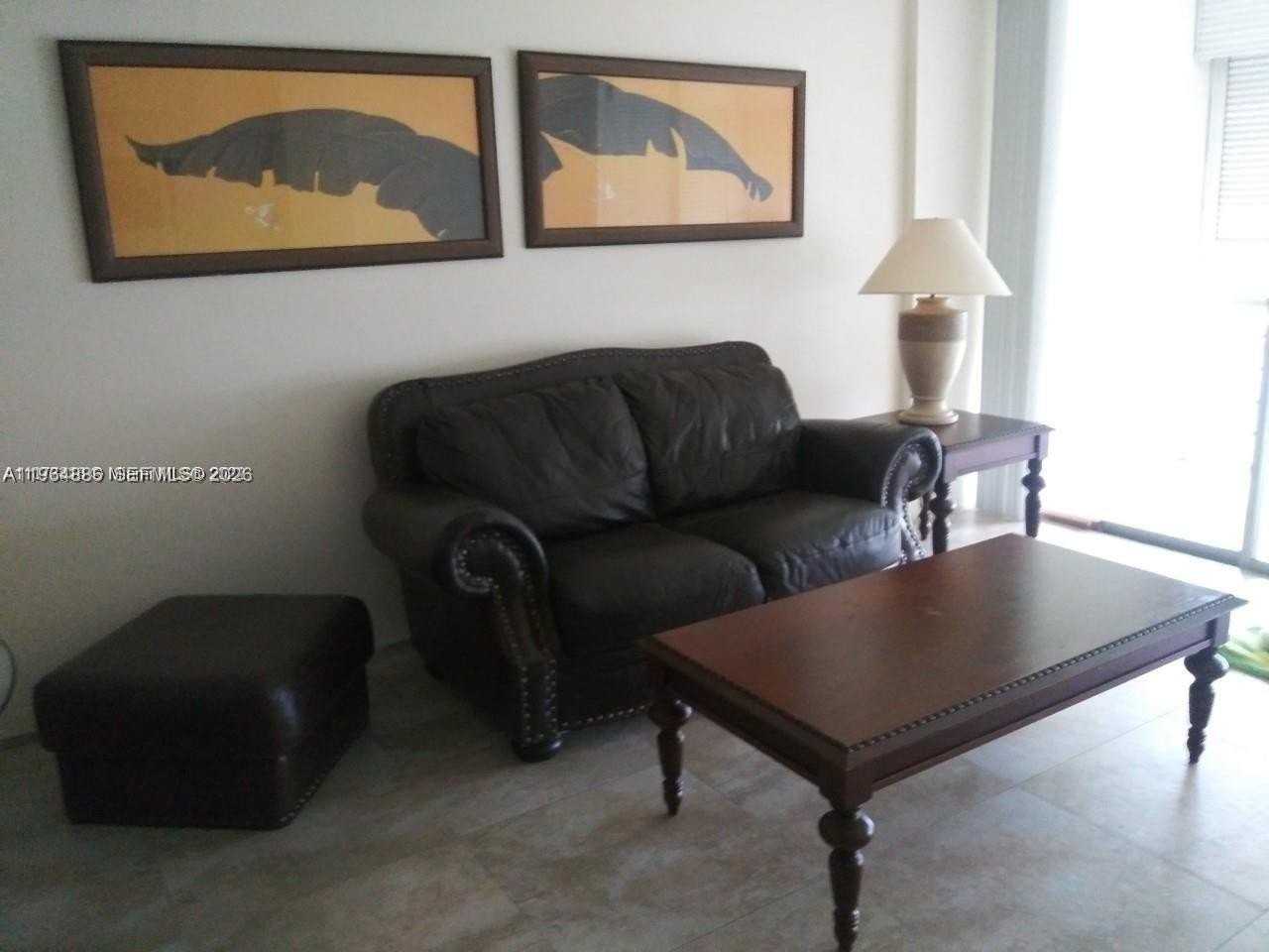 116 Royal Park Dr #2D - Photo 4 of 14