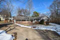 925 Moreland Ave - Photo 1 of 1