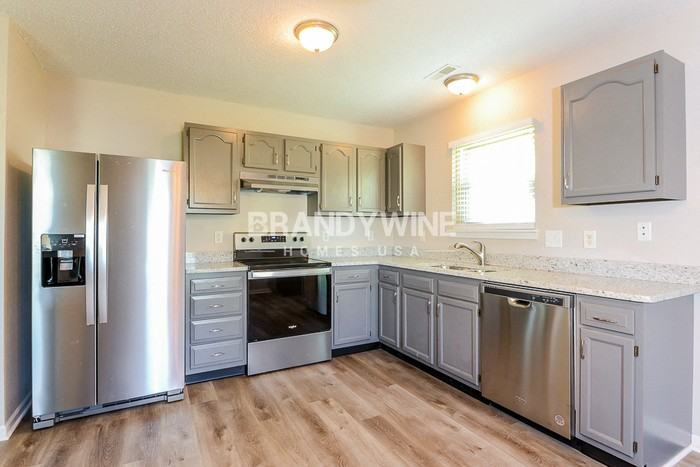 118 Broadmoor Bnd - Photo 5 of 17