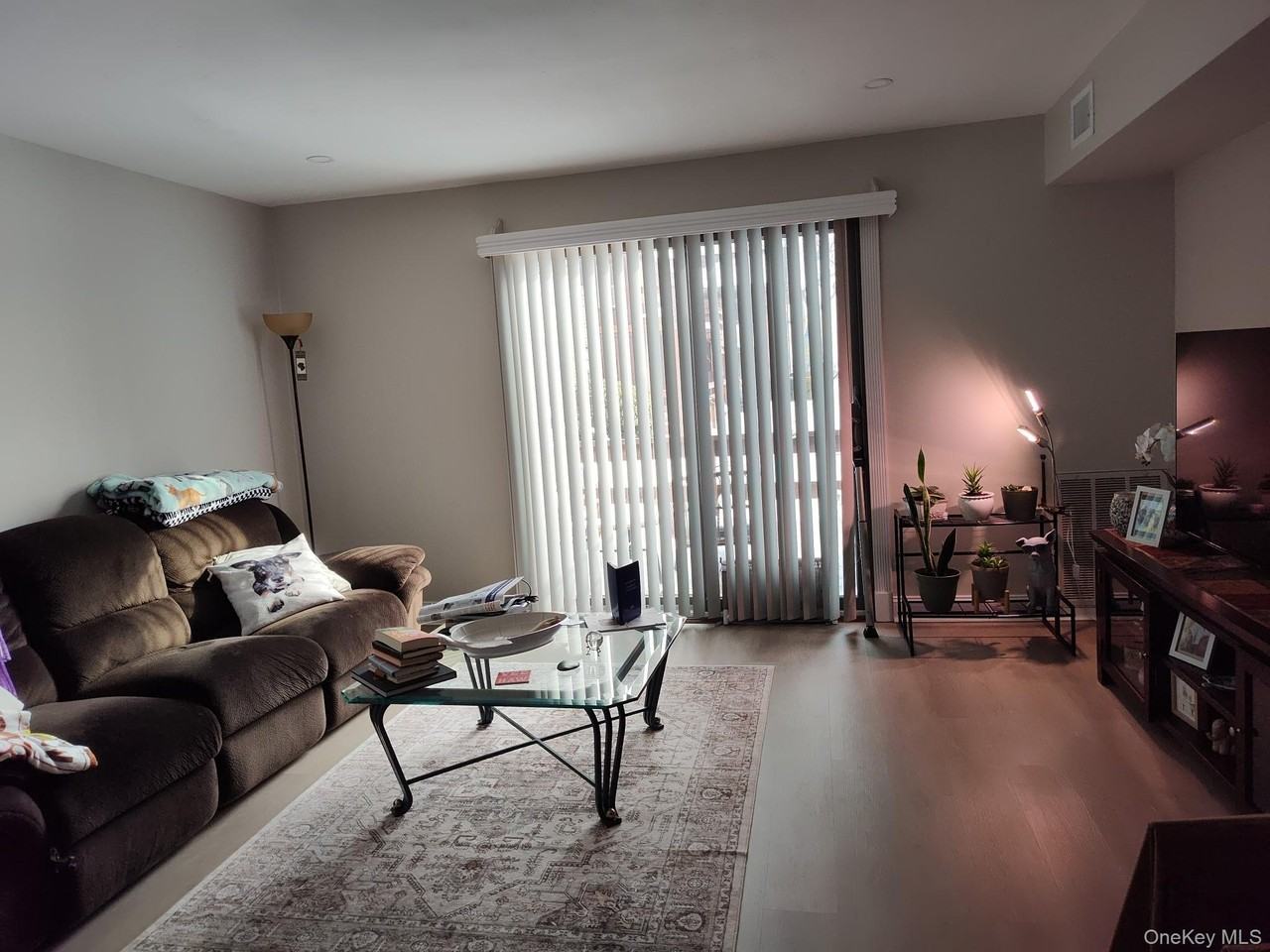 458 Mariners Way Unit 458 #458 - Photo 2 of 12