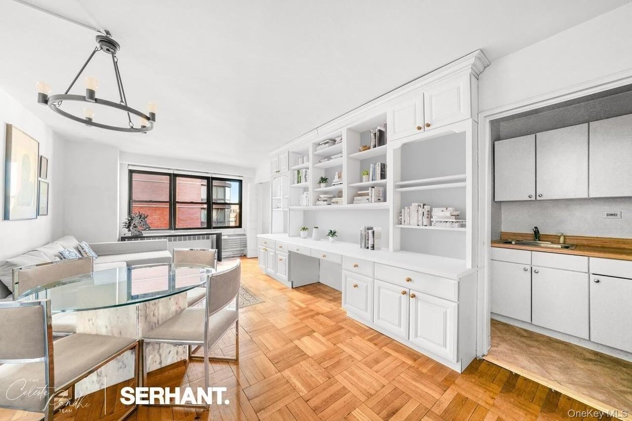 301 E 63rd St #12A - Photo 4 of 11