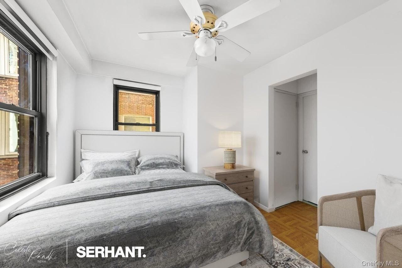 301 E 63rd St #12A - Photo 6 of 11