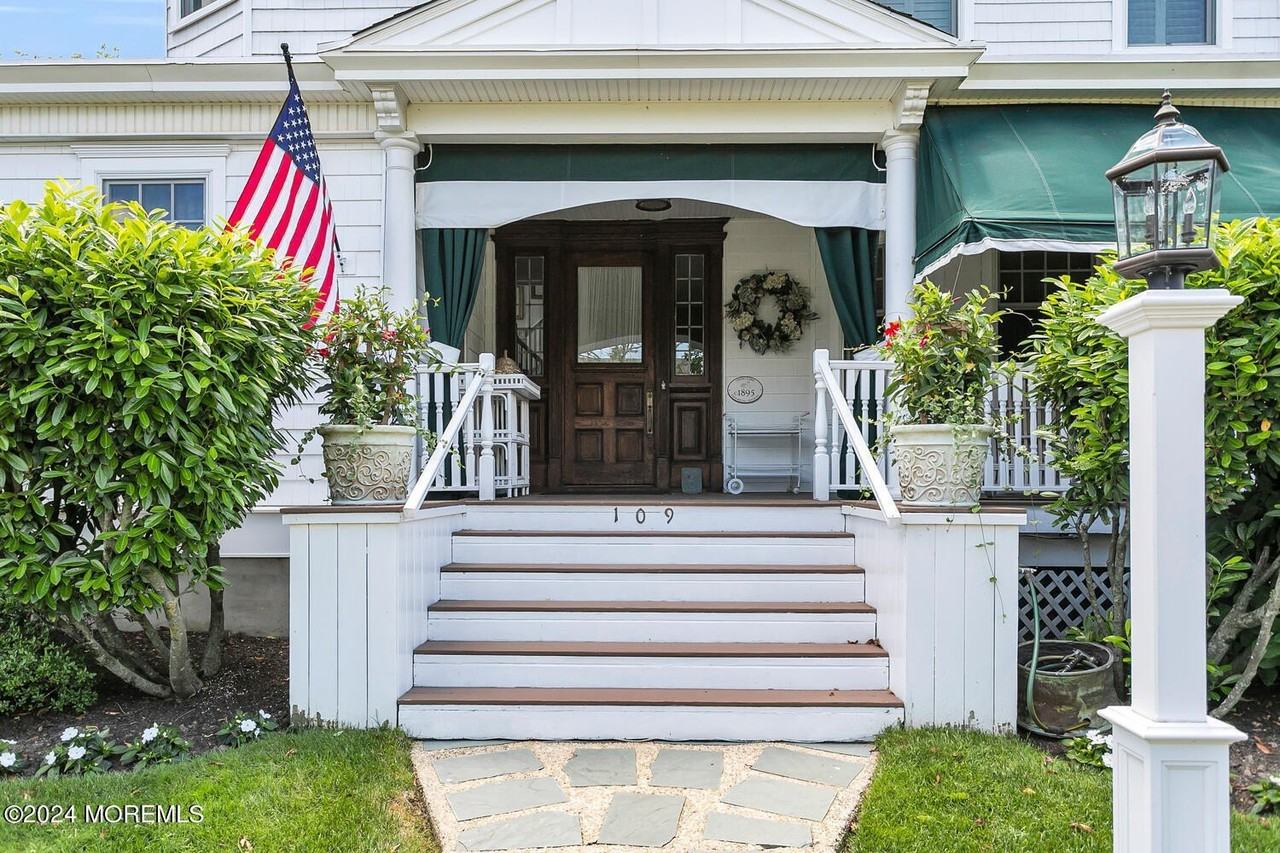 109 Washington Ave - Photo 3 of 50