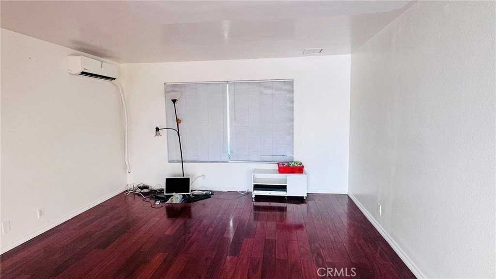 14 El Dorado St #1 - Photo 5 of 9