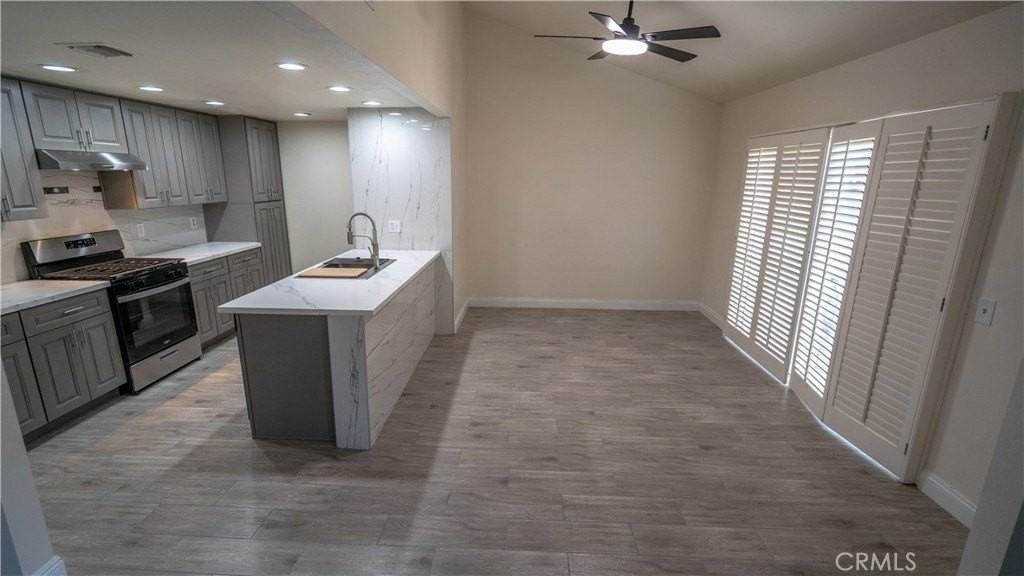 1185 Mountain Gate Rd - Photo 5 of 33