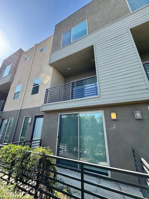 1968 Baxter Ln - Photo 2 of 18