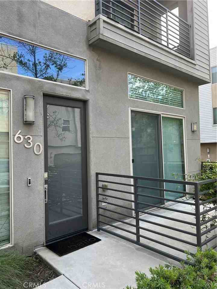 630 Chandler Walk - Photo 3 of 13