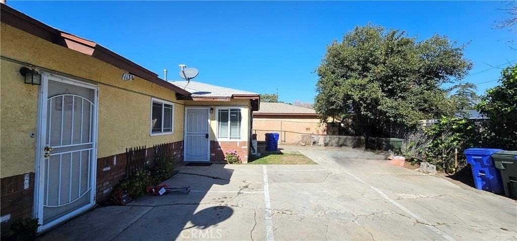 1130 Huff 1/2 - Photo 2 of 7