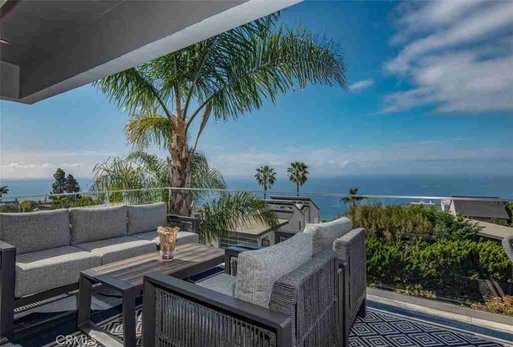 880 La Mirada St - Photo 5 of 50