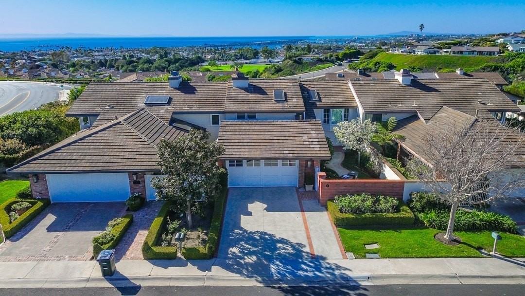 4 White Water Dr - Photo 2 of 35