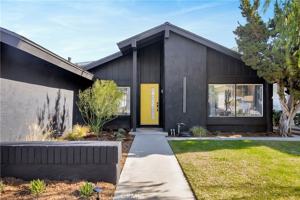 featured image of 2809 Olive Ln