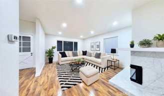 2315 E Alden Ave - Photo 1 of 1