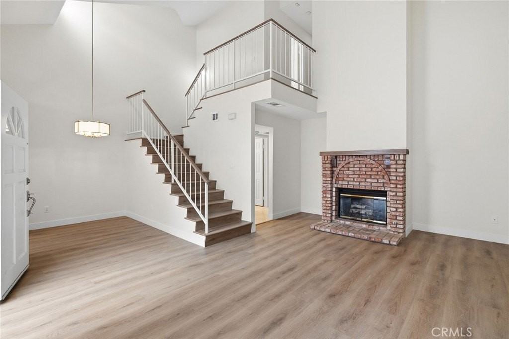 2217 Vanderbilt Ln #3 - Photo 2 of 33