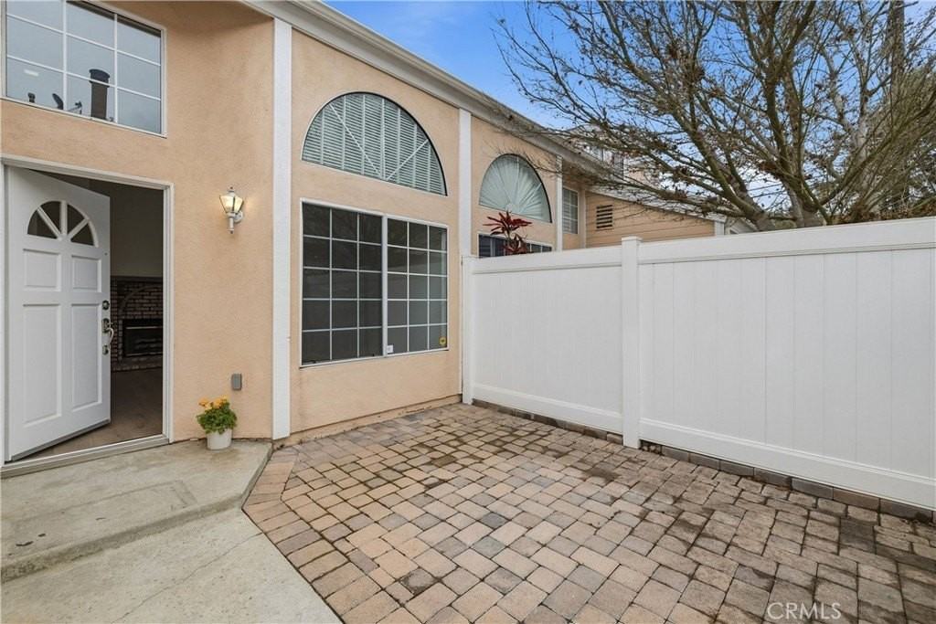 2217 Vanderbilt Ln #3 - Photo 7 of 33