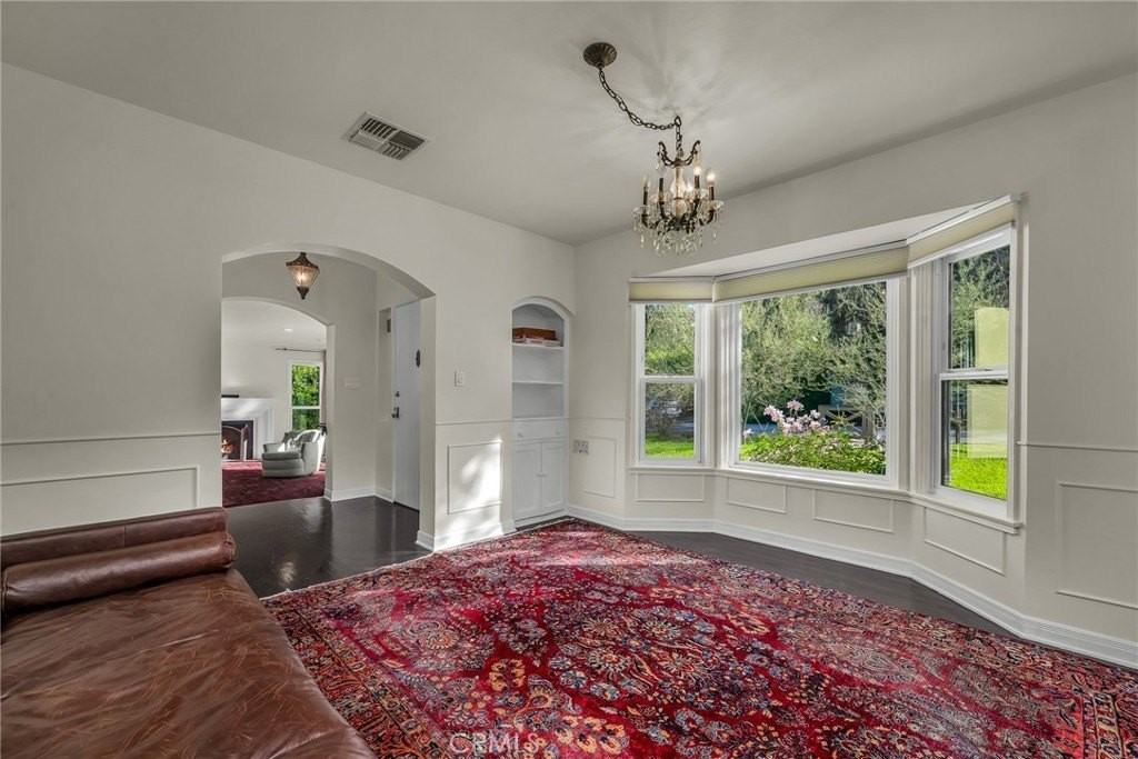 3721 Lankershim Blvd - Photo 6 of 33