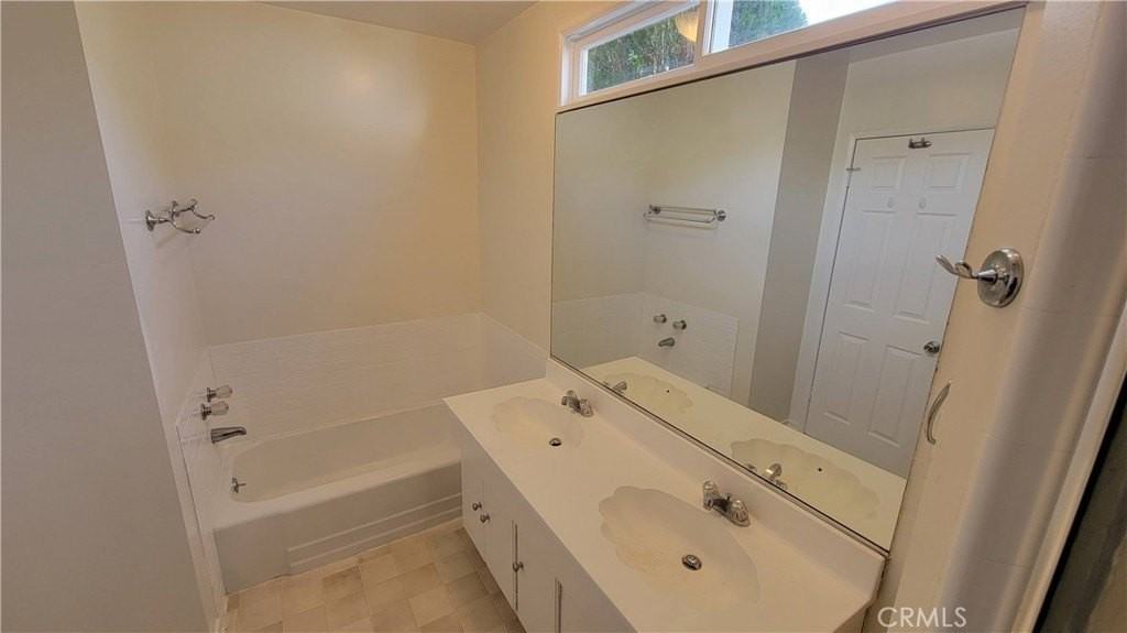 6508 Belmar Ave - Photo 7 of 21