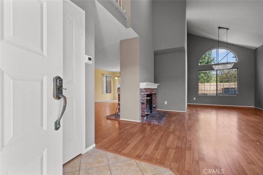 3912 Lost Springs Dr