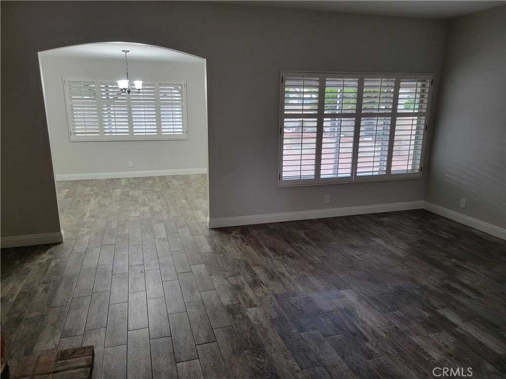 10651 Baton Rouge Pl - Photo 7 of 21