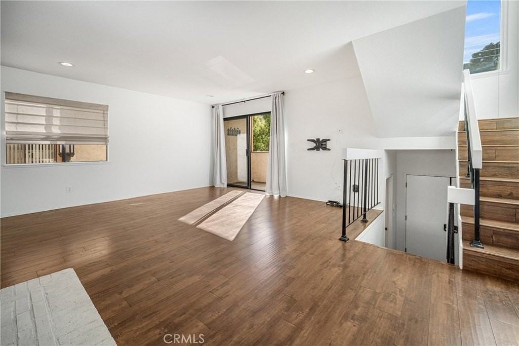 5360 Las Virgenes Rd - Photo 7 of 37